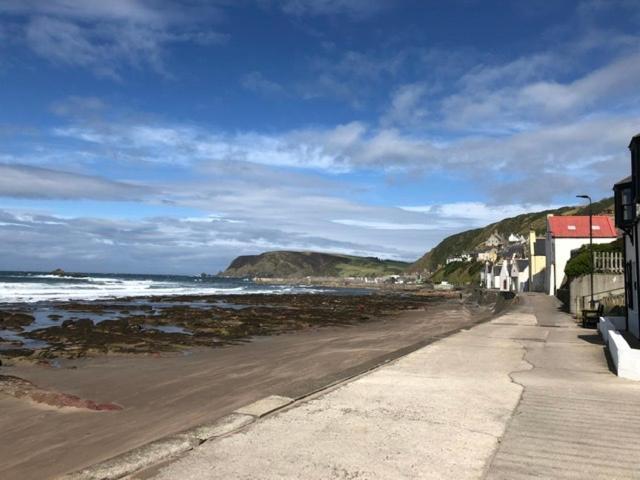 Puffins Nest Villa Gardenstown Exterior foto